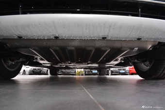 2018款宝马5系2.0T自动525Li 豪华套装