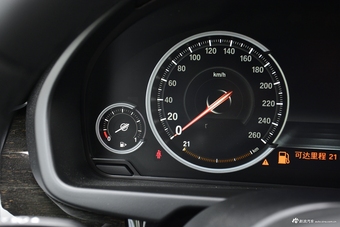 2018款宝马X5 3.0T 自动xDrive35i M运动型