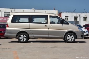 2018款菱智M3L 1.6L手动7座舒适型