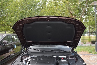 2019款沃尔沃S90 2.0T自动T5智尊版