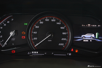 2017上汽大通D90 2.0T手动两驱火星