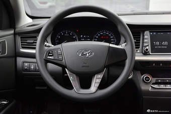 2017款名图1.8L自动智能型GLS