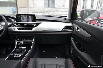 2018款长安CS75 1.5T手动雅智型