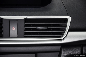 2017款马自达3昂克赛拉 三厢 1.5L 自动豪华型