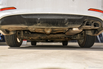 2016款领动 1.4T自动炫动旗舰型