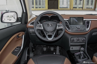 2017款DX7 2.0T手动运动豪华型