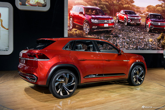 实拍|大众Atlas Cross Sport概念车 比途昂更运动