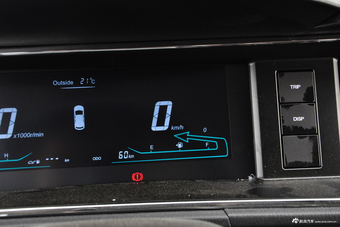 2017款欧尚1.5L手动精英型