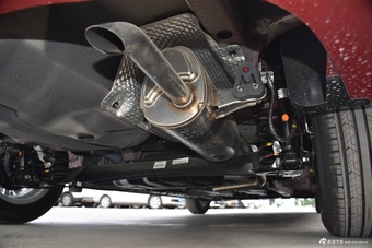 2017款起亚K2 1.4L自动GLS三厢