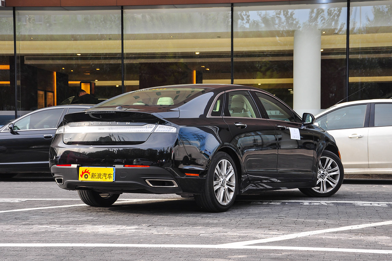 2014款林肯MKZ 2.0T自动尊雅版