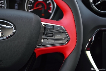 2017款东南DX3 SRG 1.5T自动旗舰型