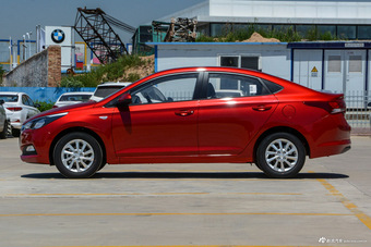 2016款悦纳1.4L手动炫酷版GLS