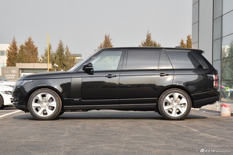 2019款揽胜3.0自动V6传世加长版