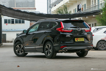 2017款CR-V 1.5T 240TURBO自动两驱风尚版