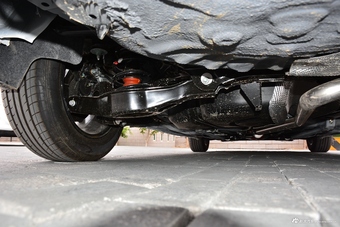 2019款奔腾B50 1.4T自动精英型