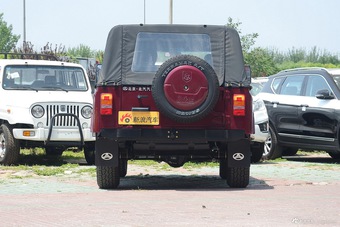 2016款战旗2.0L手动角斗士豪华型 国V