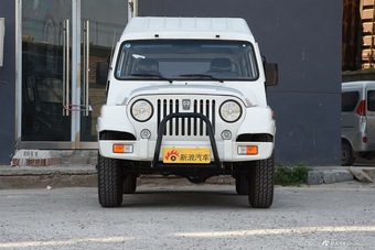 2016款战旗2.0L手动加长豪华型 三门版 国V