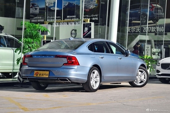 2018款沃尔沃S90 2.0T自动T4智远版