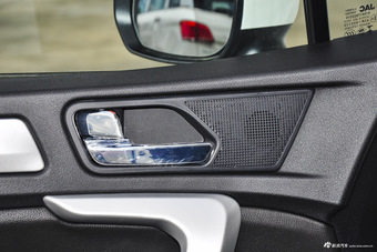 2016款瑞风S3 1.5L自动CVT豪华型 典雅白