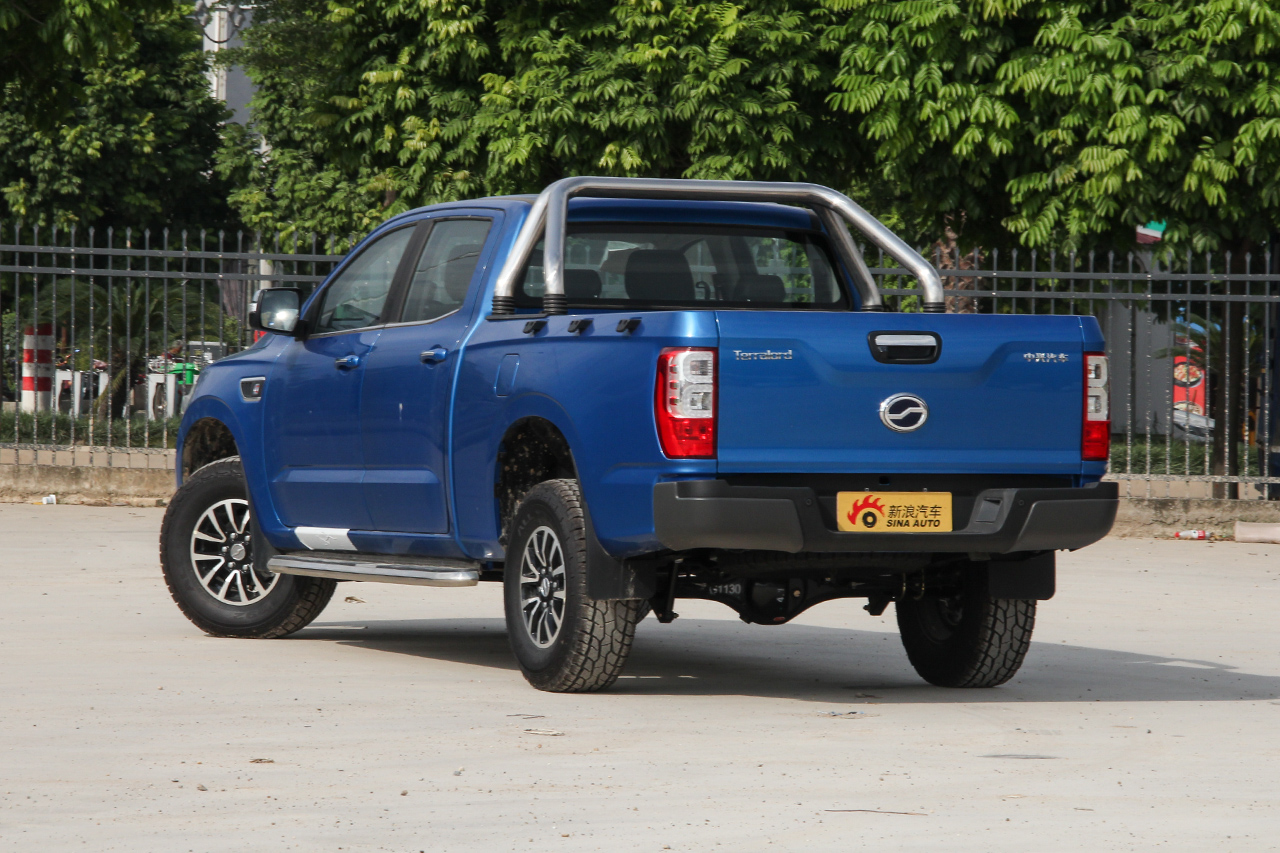 2018款领主2.5T手动两驱精英型大双JE4D25Q5A