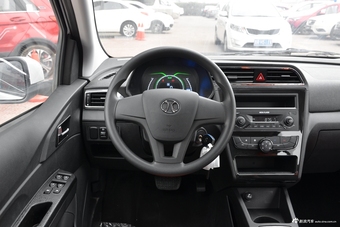 2017款EC系列 EC200 灵动版