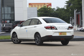 2018款启辰D60 1.6L自动舒适版