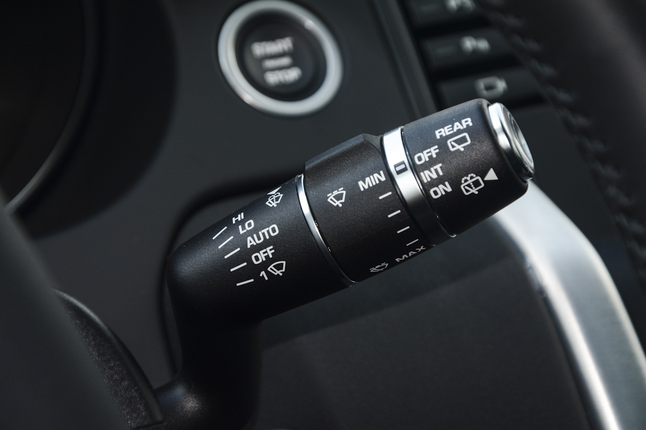 2018款发现神行2.0T自动HSE