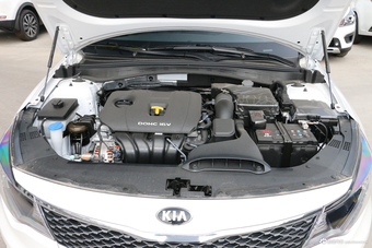 2017款起亚K5 2.0L自动15周年特别版LUX