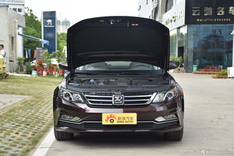 2016款众泰Z700 1.8T自动DCT豪华型图片