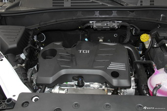 2018款荣威RX5 1.5T 20T手动两驱互联网智尊版