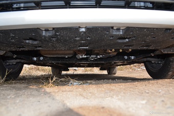 2016款标致308 1.6L自动豪华版