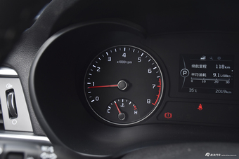 2016款起亚K5 1.6T自动LUXURY