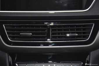 2016款长安欧尚1.5L手动精英型