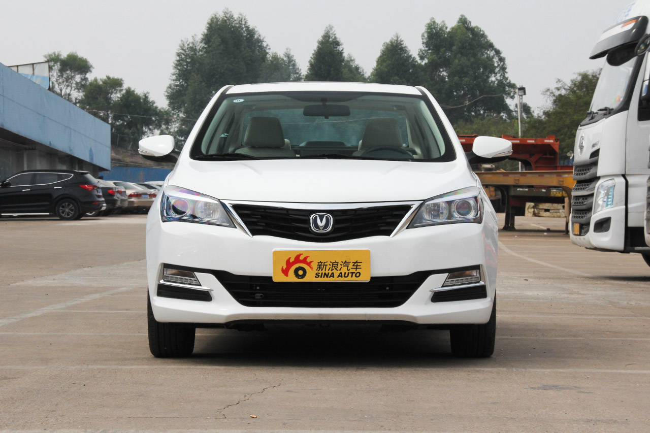 2016款悦翔V7 1.6L自动乐趣型国IV