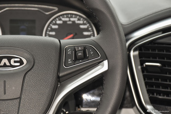 2017款瑞风M4 1.9T手动豪华型柴油