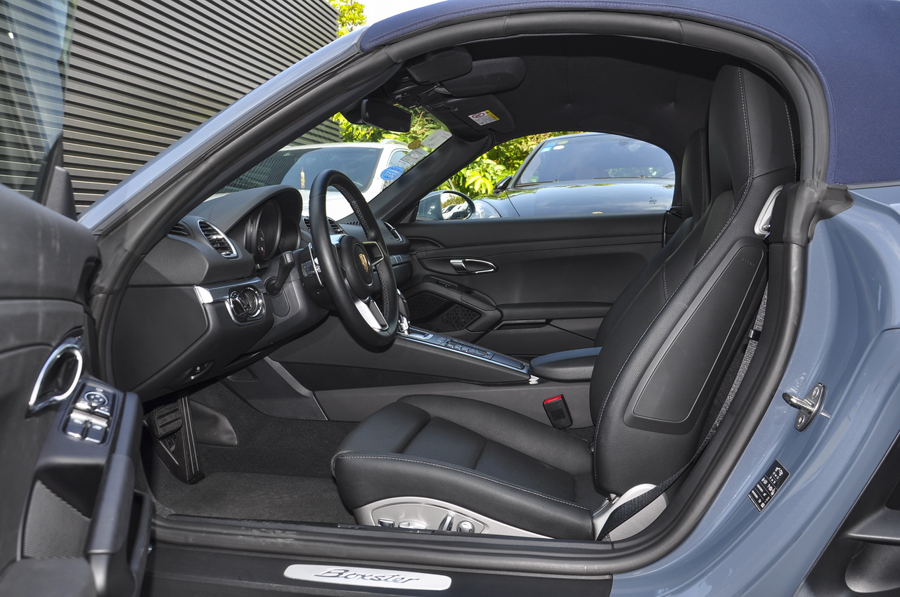 2016款保时捷718 Boxster 2.0T自动