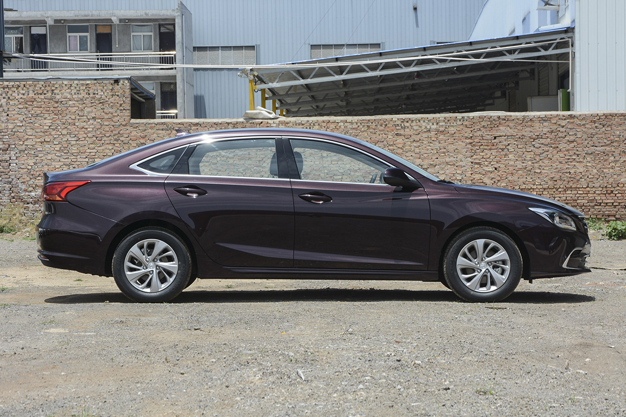 2018款睿骋CC1.5T手动典雅型