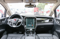 2018款比亚迪宋MAX 1.5T自动智联旗舰型6座