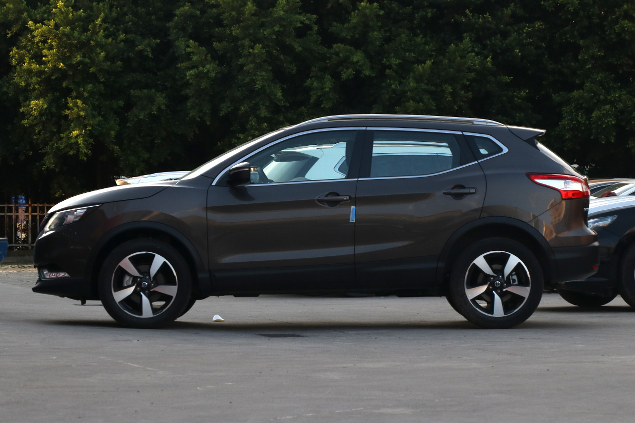 2017款逍客2.0L自动智享版