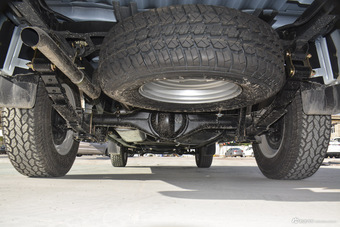 2016款骐铃T7 2.8T手动两驱舒适版标准轴距JE493ZLQ4CB