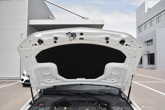 2018款奔驰E级改款2.0T自动 200L 运动型