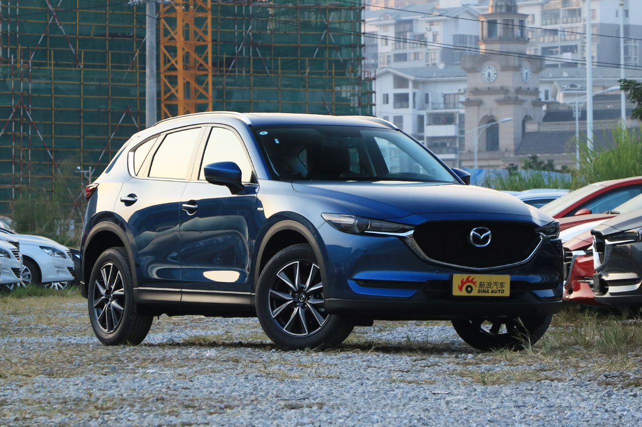 2017款马自达CX-5 2.5L自动两驱智尊型