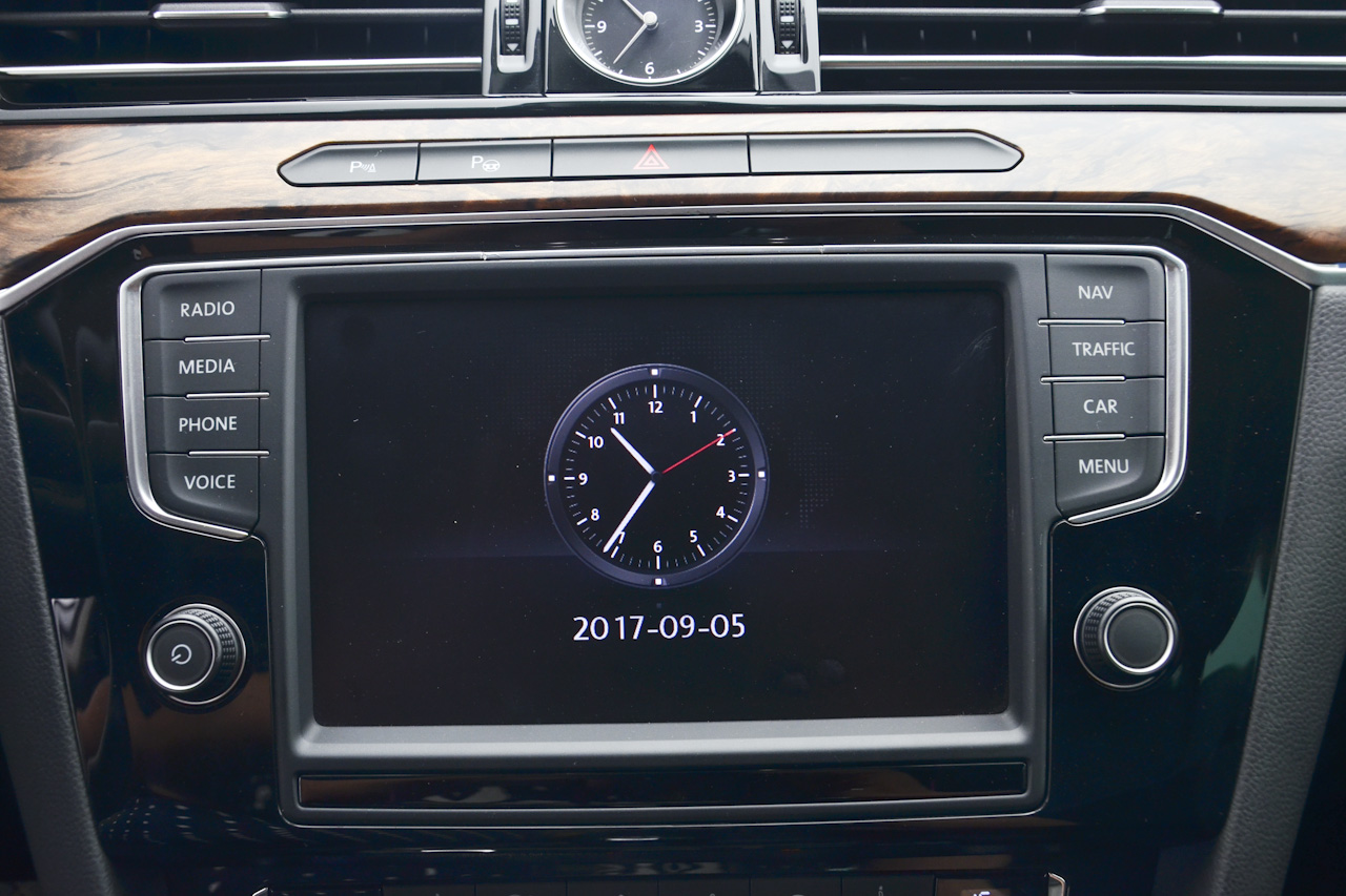  2017款迈腾2.0T自动380TSI DSG豪华型