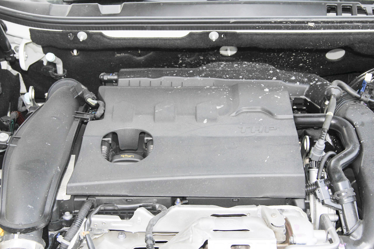 2017款雪铁龙C6 1.8T自动旗舰型