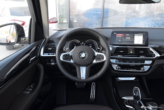 2018款宝马X3 xDrive25i M运动套装