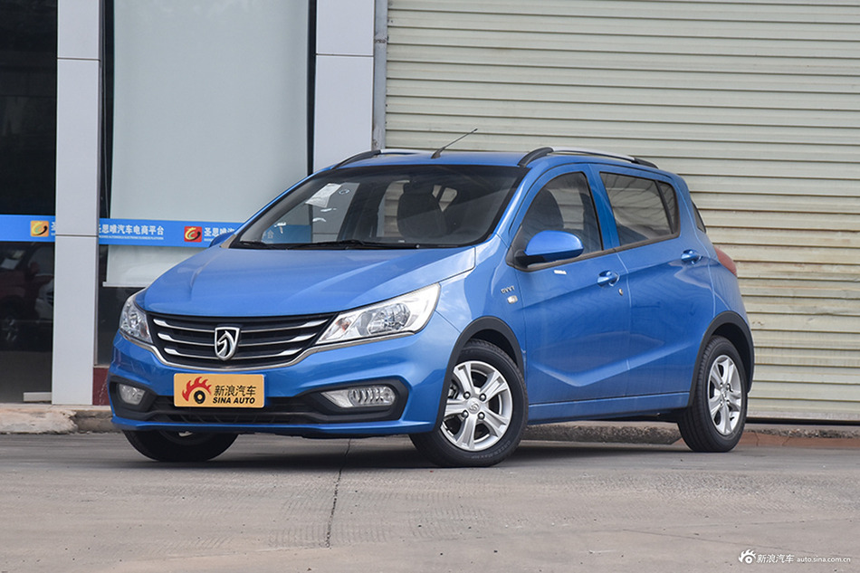 2017款宝骏310 1.5L自动时尚型