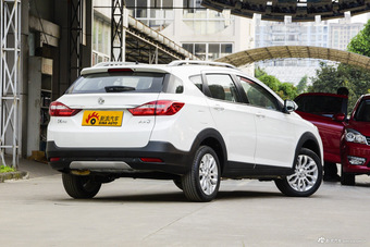 2016款风神AX3 1.5L自动尚酷型