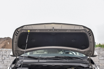 2017款GL8 2.5L自动尊贵型