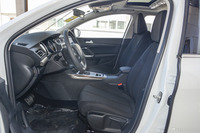 2015款东风标致408 1.2T自动豪华版