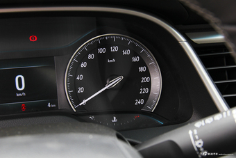 2018款阅朗1.0T自动双离合精英型15T